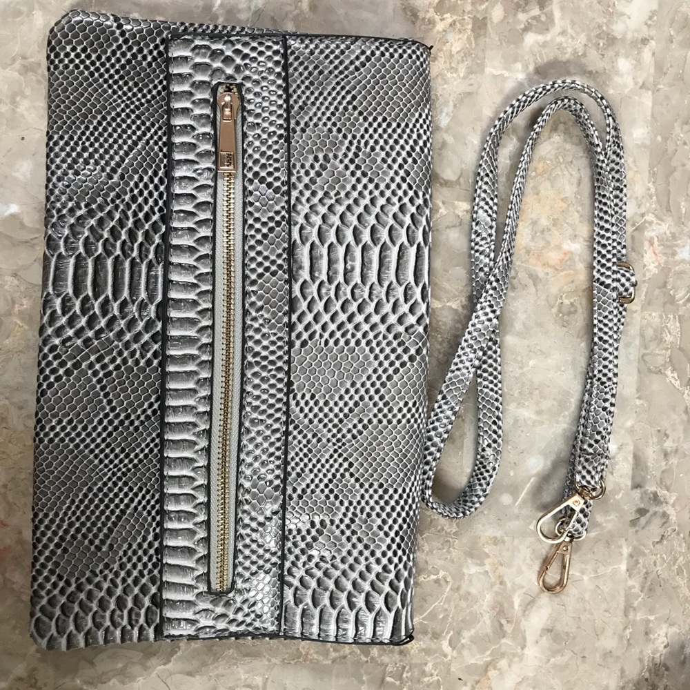 Snakeskin Design High Quality PU Leather Clutch